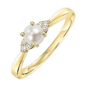 10K YG 1/25 ct. tw. Diamond & 7/8 ct. tw. Pearl Accent Ring