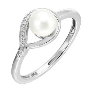 14K WG 1/50 ct. tw. Diamond & 1 1/2 ct. tw. Pearl Ring