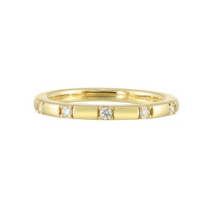 14K YG 1/10 ct. tw. Diamond Wedding Band